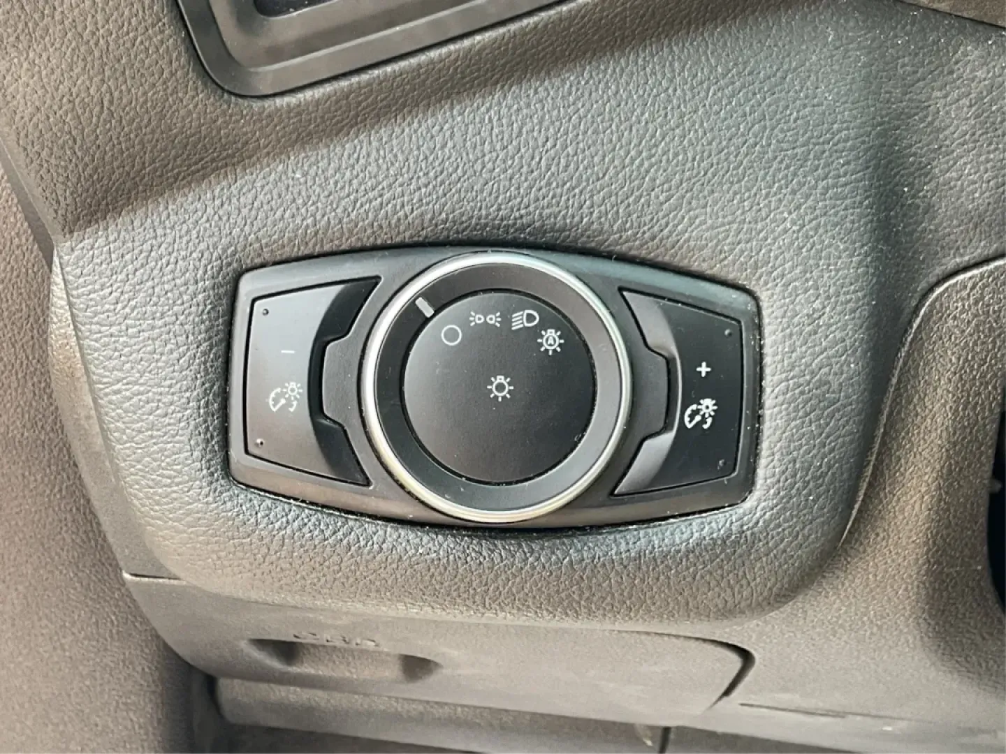 2015 Ford Escape S (1FMCU0F71FU) with an Duratec 2.5L I-4 DOHC engine, located at 1184 Kauffman Ave, Fairborn, OH, 45324, (937) 908-9800, 39.807072, -84.030914 - **Adventure Awaits with the 2015 Ford Escape! Perfect for Family Outings and Daily Commutes!**<br /> <br /> Are you looking for a versatile vehicle that seamlessly fits into your active lifestyle? The 2015 Ford Escape is the ideal SUV for growing families, weekend adventurers, or anyone who needs a - Photo#17