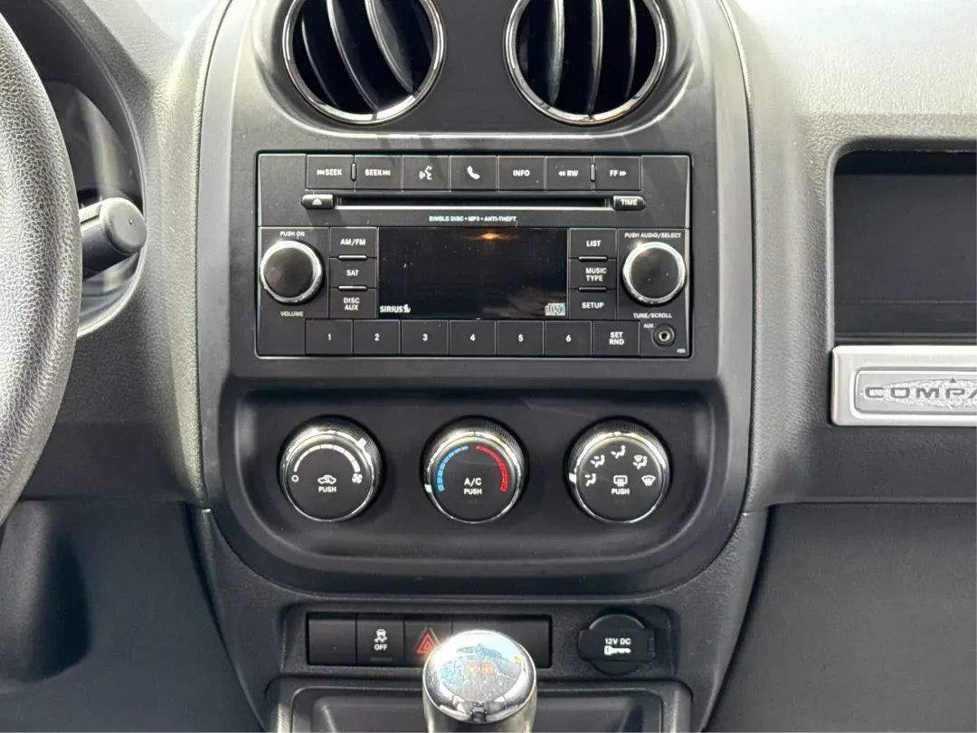 2014 Jeep Compass Sport (1C4NJDBB4ED) with an 2.4L I-4 DOHC engine, located at 1230 East Main St, Xenia, OH, 45385, (937) 908-9800, 39.688026, -83.910172 - 2014 Jeep Compass Sport - Photo#13