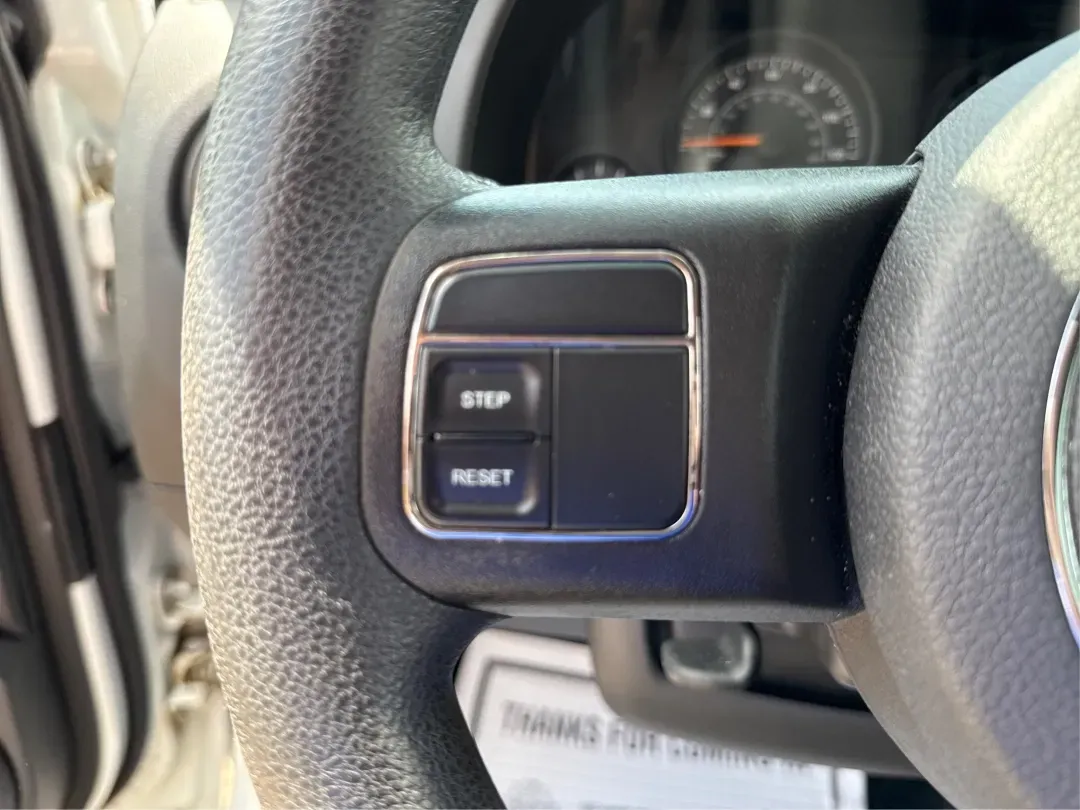 2014 Jeep Compass Sport (1C4NJDBB4ED) with an 2.4L I-4 DOHC engine, located at 1230 East Main St, Xenia, OH, 45385, (937) 908-9800, 39.688026, -83.910172 - 2014 Jeep Compass Sport - Photo#16