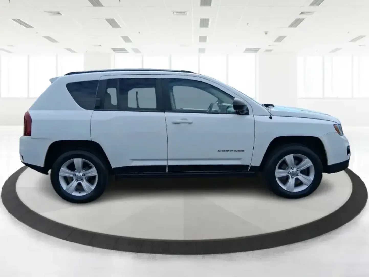 2014 Jeep Compass Sport (1C4NJDBB4ED) with an 2.4L I-4 DOHC engine, Automatic transmission, located at 1230 East Main St, Xenia, OH, 45385, (937) 908-9800, 39.688026, -83.910172 - **Experience Adventure with the 2014 Jeep Compass Sport at Advantage Car and Credit Xenia!** <br /> <br /> Are you ready to embrace the open road with a vehicle that combines comfort, capability, and style? The 2014 Jeep Compass Sport, available at Advantage Car and Credit in Xenia, Ohio, is the pe - Photo#1