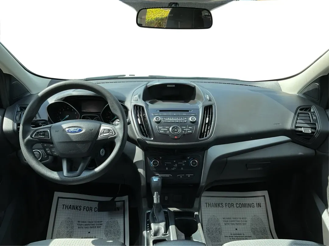 2017 Ford Escape SE (1FMCU0GD7HU) with an 1.5L L4 DOHC 16V engine, 6A transmission, located at 1099 N County Rd 25A , Troy, OH, 45373, (937) 908-9800, 40.057079, -84.212883 - **Experience Life on the Move with the 2017 Ford Escape SE at Advantage Car and Credit - Troy!**<br /> <br /> Are you ready to elevate your lifestyle with a versatile SUV that's perfect for family outings and weekend adventures? Look no further than the 2017 Ford Escape SE, available at Advantage Ca - Photo#21