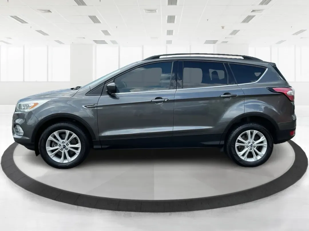 2017 Ford Escape SE (1FMCU9GD7HU) with an Other engine, located at 1099 N County Rd 25A , Troy, OH, 45373, (937) 908-9800, 40.057079, -84.212883 - 2017 Ford Escape SE - Photo#5