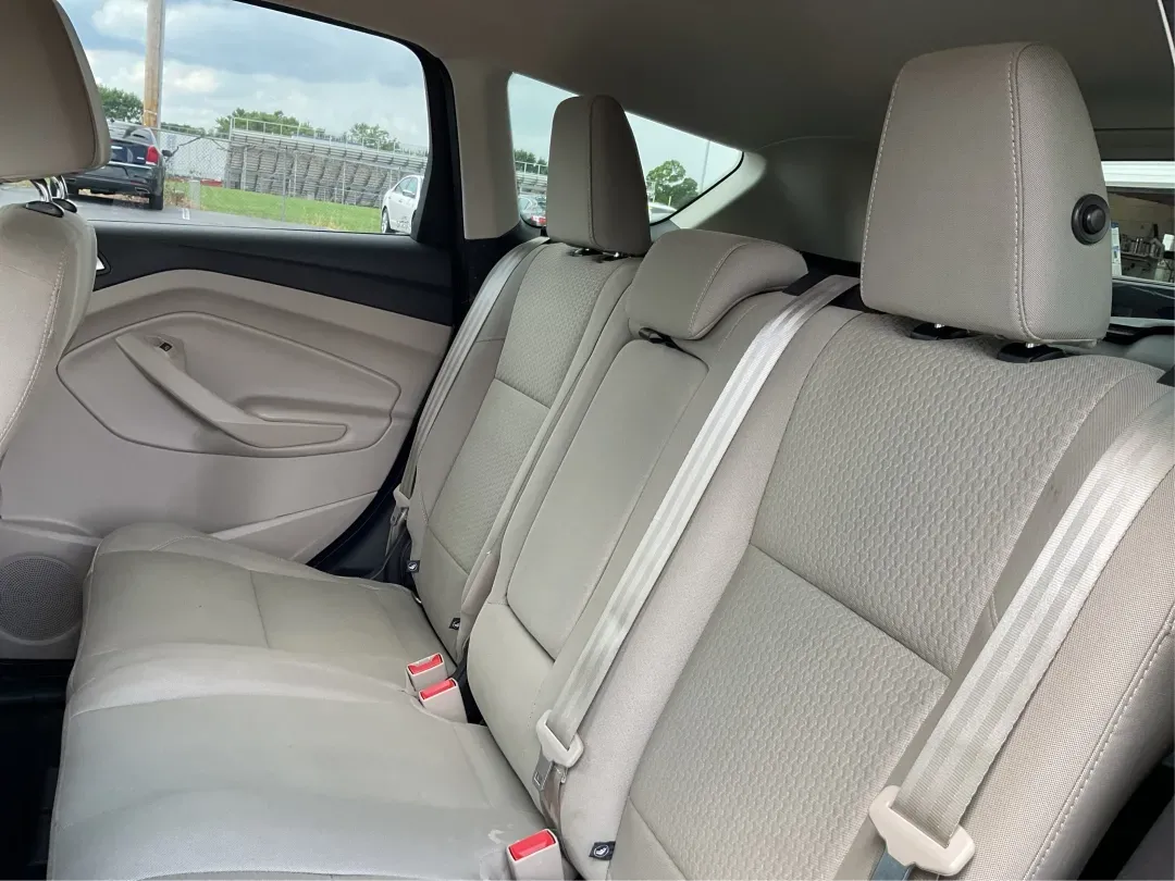 2017 Ford Escape SE (1FMCU9GD7HU) with an Other engine, located at 1099 N County Rd 25A , Troy, OH, 45373, (937) 908-9800, 40.057079, -84.212883 - 2017 Ford Escape SE - Photo#10