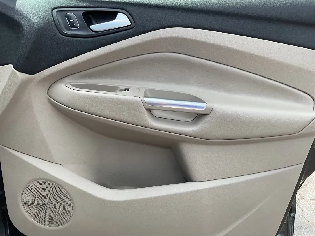 2017 Ford Escape SE (1FMCU9GD7HU) with an Other engine, located at 1099 N County Rd 25A , Troy, OH, 45373, (937) 908-9800, 40.057079, -84.212883 - 2017 Ford Escape SE - Photo#20