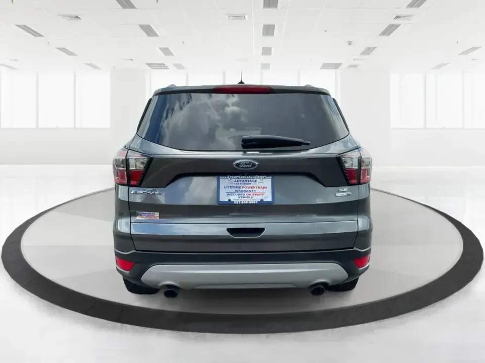 2017 Ford Escape SE (1FMCU9GD7HU) with an 1.5L L4 DOHC 16V engine, 6A transmission, located at 4508 South Dixie Dr, Moraine, OH, 45439, (937) 908-9800, 39.689976, -84.218452 - **Adventure Awaits With This 2017 Ford Escape SE! Perfect for Your Next Journey!**<br /> <br /> Are you ready to elevate your weekend getaways or daily commutes? The 2017 Ford Escape SE is the ideal SUV for those who crave versatility without sacrificing style. With a spacious interior, advanced saf - Photo#3