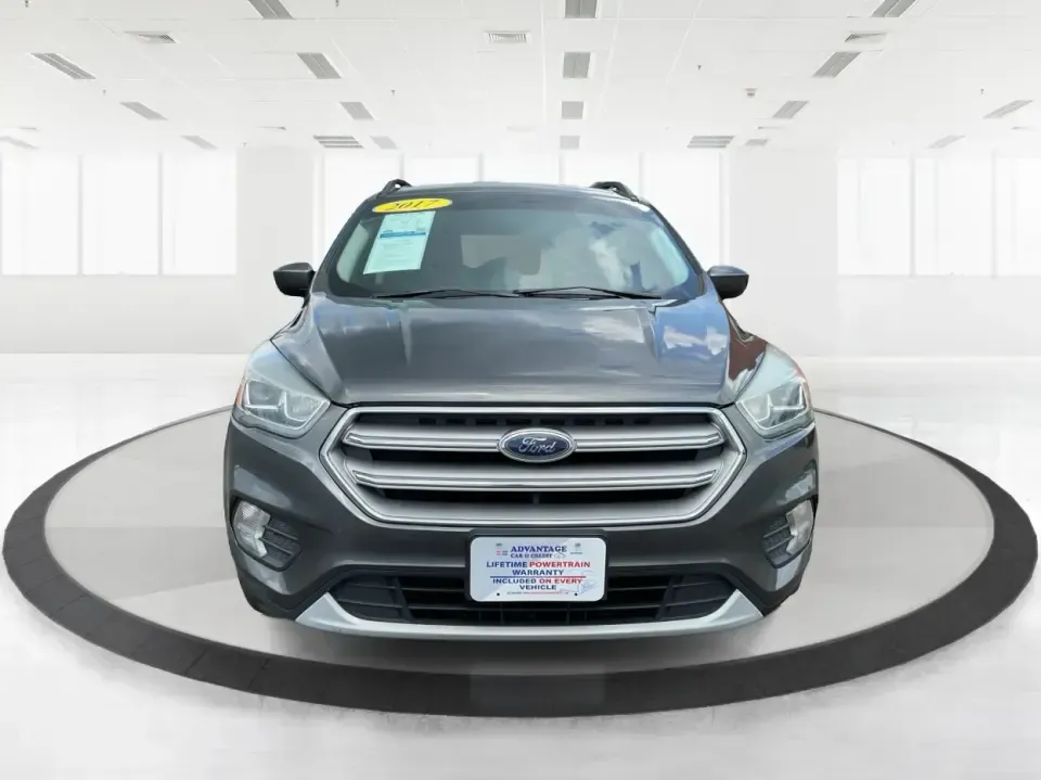 2017 Ford Escape SE (1FMCU9GD7HU) with an 1.5L L4 DOHC 16V engine, 6A transmission, located at 4508 South Dixie Dr, Moraine, OH, 45439, (937) 908-9800, 39.689976, -84.218452 - **Adventure Awaits With This 2017 Ford Escape SE! Perfect for Your Next Journey!**<br /> <br /> Are you ready to elevate your weekend getaways or daily commutes? The 2017 Ford Escape SE is the ideal SUV for those who crave versatility without sacrificing style. With a spacious interior, advanced saf - Photo#7