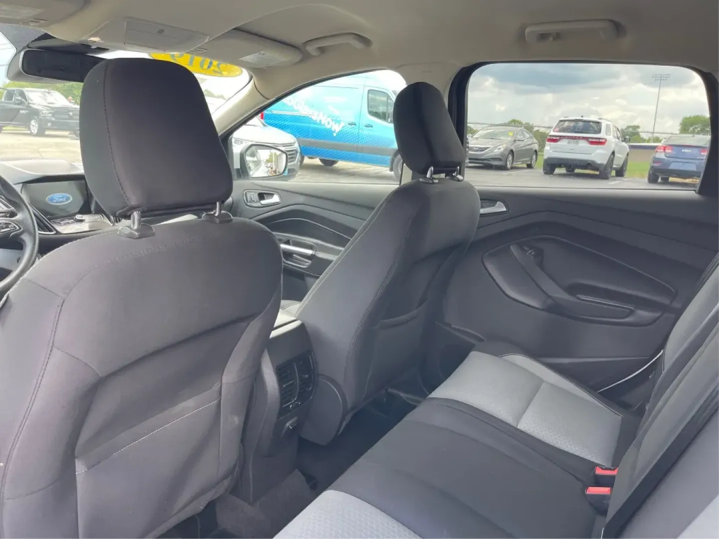 2019 Ford Escape SE (1FMCU9GD2KU) with an Other engine, located at 1099 N County Rd 25A , Troy, OH, 45373, (937) 908-9800, 40.057079, -84.212883 - **Discover Your Next Adventure with the 2019 Ford Escape SE at Advantage Car and Credit!**<br /> <br /> Are you ready to elevate your daily drives and weekend adventures? The 2019 Ford Escape SE is designed for those who crave versatility and comfort in their rides, making it an ideal choice for fam - Photo#10