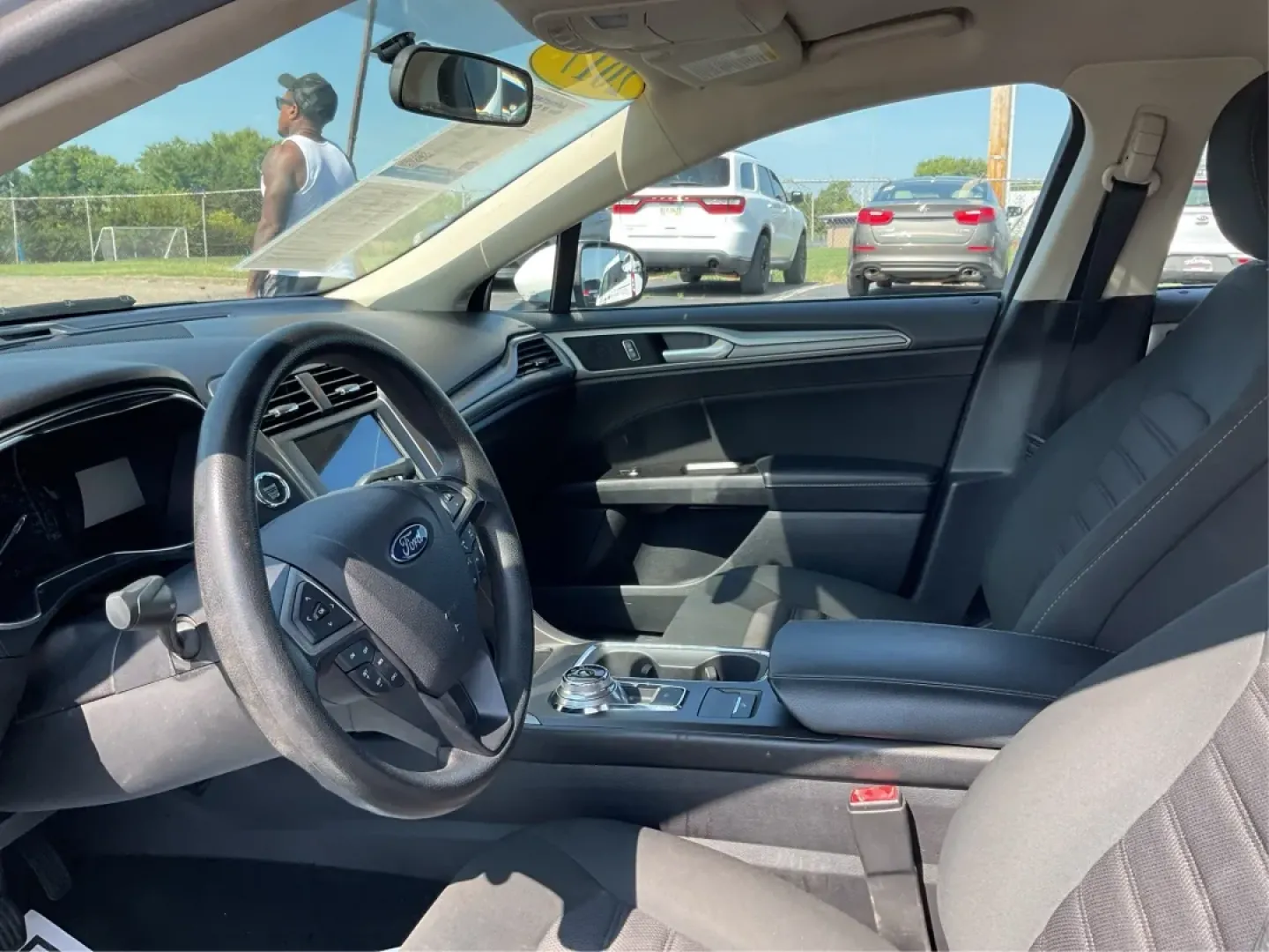 2017 Ford Fusion SE (3FA6P0H78HR) with an Other engine, located at 4508 South Dixie Dr, Moraine, OH, 45439, (937) 908-9800, 39.689976, -84.218452 - **Elevate Your Daily Drive with the 2017 Ford Fusion SE at Advantage Car and Credit Piqua, OH!**<br /> <br /> Are you ready to transform your daily commute into a luxurious journey? The 2017 Ford Fusion SE is the perfect sedan for anyone seeking comfort, style, and reliability. Whether you're a bus - Photo#9