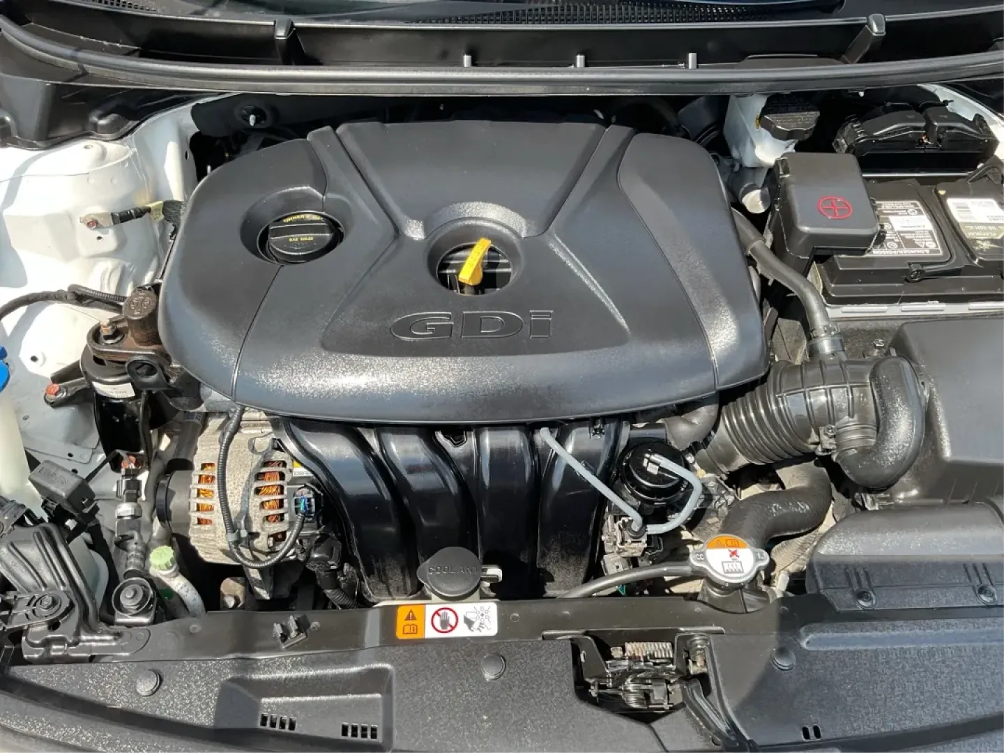2017 Hyundai Elantra GT Base (KMHD35LH2HU) with an Other engine, located at 880 E. National Road, Vandalia, OH, 45377, (937) 908-9800, 39.891918, -84.183594 - **Discover the Perfect Commuter or Family Vehicle at Advantage Car and Credit - Piqua**<br /> <br /> Are you searching for a reliable vehicle that caters to your daily commute or weekend family adventures? Look no further than this 2017 Hyundai Elantra GT, now available for purchase at Advantage Car - Photo#11