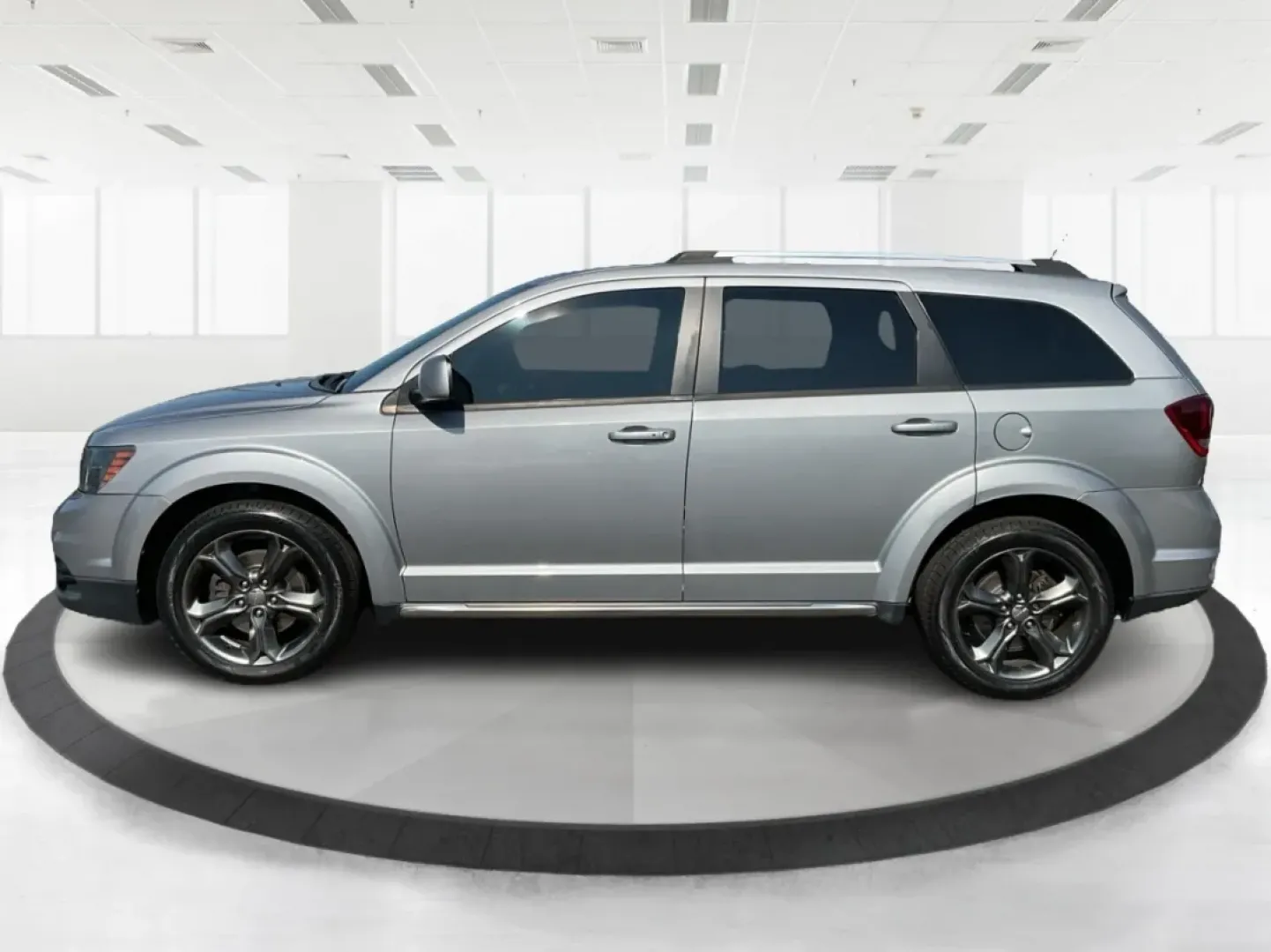 2016 Dodge Journey Crossroad Plus (3C4PDDGG2GT) with an Pentastar 3.6L V-6 DOHC engine, located at 1099 N County Rd 25A , Troy, OH, 45373, (937) 908-9800, 40.057079, -84.212883 - **Adventure Awaits with the 2016 Dodge Journey Crossroad Plus** <br /> <br /> Are you ready for your next family road trip or weekend adventure? The 2016 Dodge Journey Crossroad Plus is designed for those who crave versatility and comfort in their daily lives. This SUV is perfect for growing familie - Photo#5