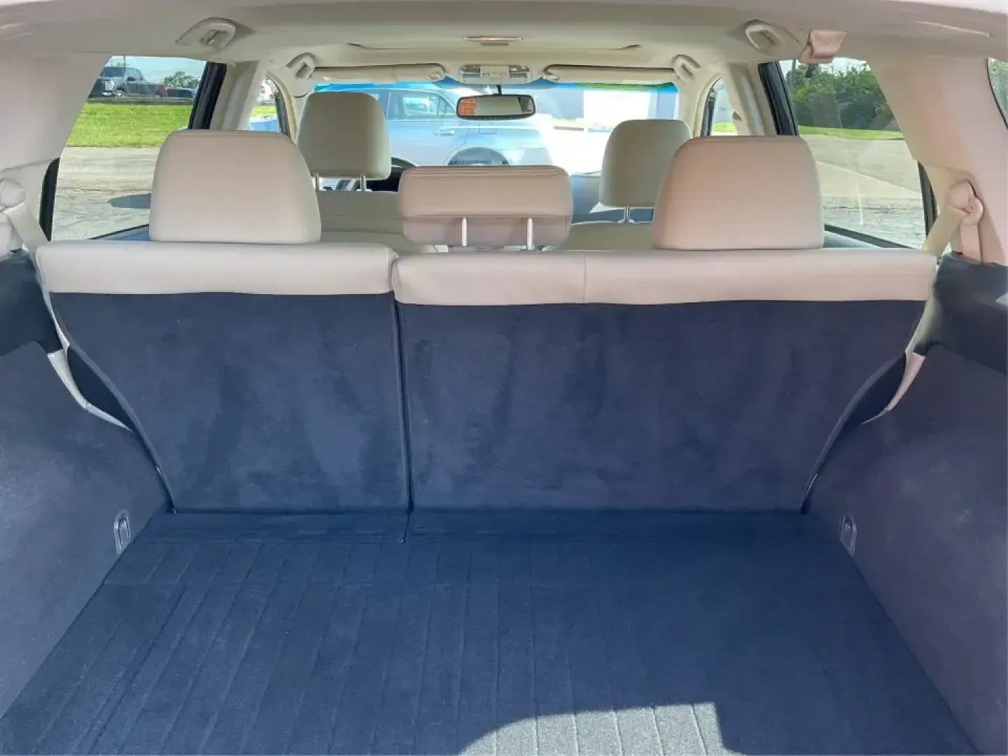 2013 Subaru Outback 2.5i Limited (4S4BRBKC0D3) with an 2.5L H-4 DOHC engine, Continuously Variable Transmission (CVT) transmission, located at 401 Woodman Dr, Riverside, OH, 45431, (937) 908-9800, 39.760899, -84.123421 - **Adventure Awaits with This 2013 Subaru Outback! Perfect for Weekend Getaways and Daily Commutes**<br /> <br /> Looking for a versatile vehicle that can handle everything from family road trips to daily commutes? Look no further than this 2013 Subaru Outback 2.5i Limited, now available at Advantage - Photo#11