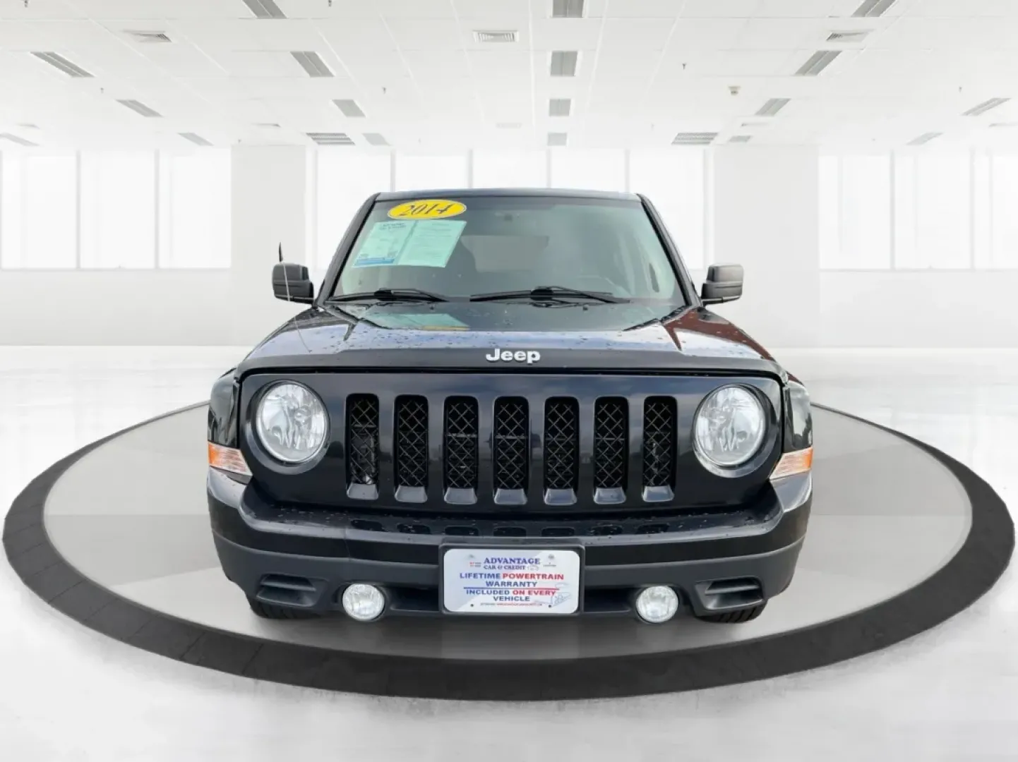 2014 Jeep Patriot Latitude (1C4NJPFA4ED) with an Other engine, located at 4508 South Dixie Dr, Moraine, OH, 45439, (937) 908-9800, 39.689976, -84.218452 - **Adventure Awaits with This 2014 Jeep Patriot Latitude at Advantage Car and Credit - Moraine!**<br /> <br /> Are you ready to embark on new adventures, whether it's a weekend getaway, a family road trip, or daily commutes? This 2014 Jeep Patriot Latitude is your perfect companion for all these scen - Photo#7