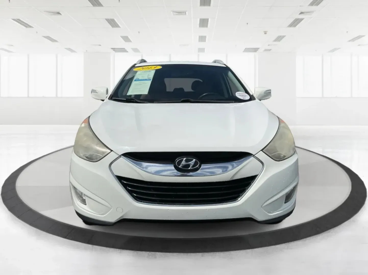 2013 Hyundai Tucson Limited (KM8JU3AC4DU) with an Other engine, located at 1951 S Dayton Lakeview Rd., New Carlisle, OH, 45344, (937) 908-9800, 39.890999, -84.050255 - Are you ready to elevate your daily commute or embark on weekend adventures? The 2013 Hyundai Tucson Limited is the perfect SUV for those looking for reliability, comfort, and style. Ideal for growing families or budget-conscious buyers, this utility vehicle is designed to meet your diverse lifestyl - Photo#7