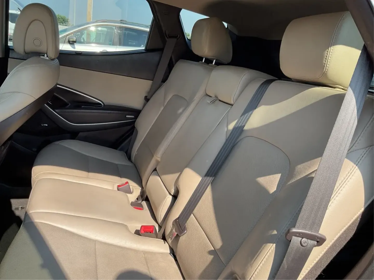 2017 Hyundai Santa Fe 2.0T Ultimate (5XYZW4LA5HG) with an Theta II 2L I-4 gasoline direct injection engine, located at 1230 East Main St, Xenia, OH, 45385, (937) 908-9800, 39.688026, -83.910172 - Are you ready to elevate your family adventures or commute comfortably while tackling any road with confidence? Look no further than this 2017 Hyundai Santa Fe 2.0T Ultimate, available now at Advantage Car and Credit in Fairborn, OH. This SUV is not just a vehicle; it's your ticket to creating unfor - Photo#10