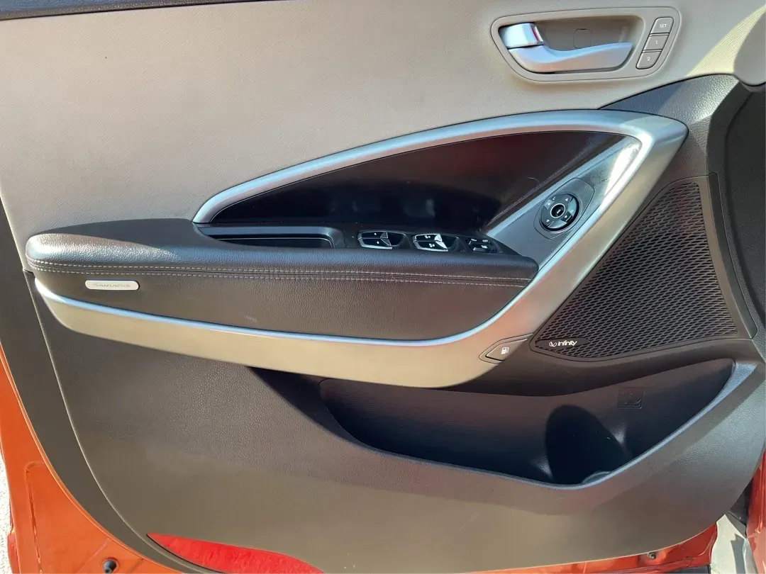 2017 Hyundai Santa Fe 2.0T Ultimate (5XYZW4LA5HG) with an Theta II 2L I-4 gasoline direct injection engine, located at 8750 N County Rd 25A, Piqua, OH, 45356, (937) 908-9800, 40.164391, -84.232513 - Are you ready to elevate your family adventures or commute comfortably while tackling any road with confidence? Look no further than this 2017 Hyundai Santa Fe 2.0T Ultimate, available now at Advantage Car and Credit in Fairborn, OH. This SUV is not just a vehicle; it's your ticket to creating unfor - Photo#18