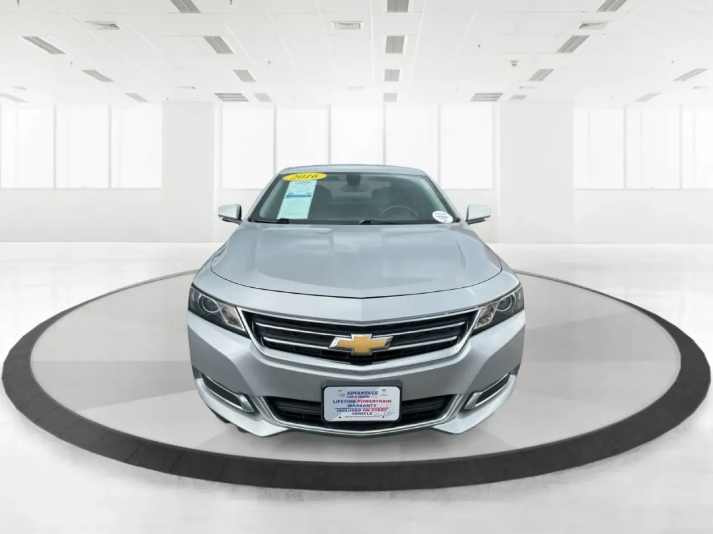 2016 Chevrolet Impala 1LT (2G1105SA4G9) with an Ecotec 2.5L I-4 gasoline direct injection engine, located at 4508 South Dixie Dr, Moraine, OH, 45439, (937) 908-9800, 39.689976, -84.218452 - **Discover Your Ideal Commuter with the 2016 Chevrolet Impala Perfect for Daily Drives or Weekend Getaways!**<br /> <br /> Are you tired of your old ride struggling during your daily commute? Elevate your driving experience with the stylish and reliable 2016 Chevrolet Impala, now available at Advan - Photo#7