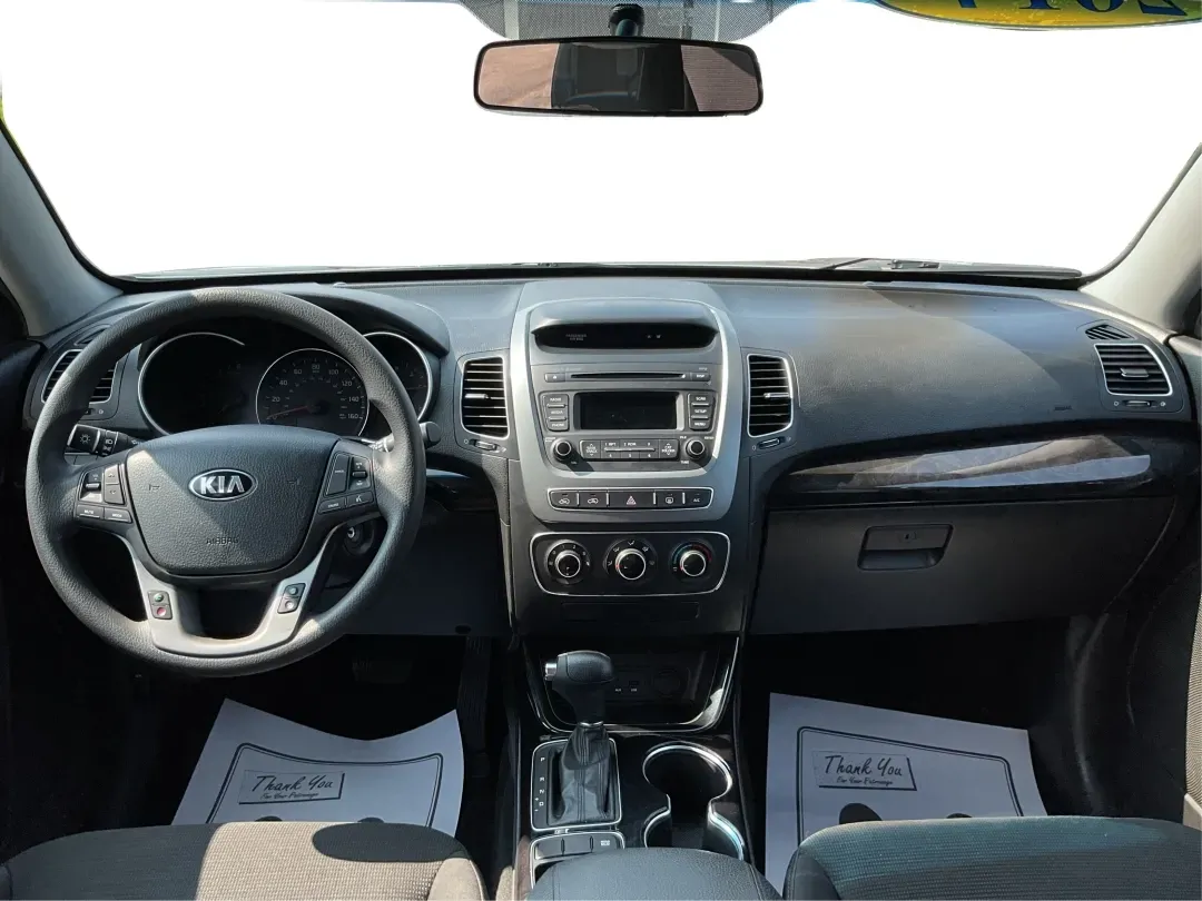 2014 Kia Sorento LX (5XYKT3A66EG) with an 2.4L I-4 gasoline direct injection engine, located at 401 Woodman Dr, Riverside, OH, 45431, (937) 908-9800, 39.760899, -84.123421 - Discover the joy of family adventures with the 2014 Kia Sorento LX, now available at Advantage Car and Credit in New Carlisle, OH. This spacious SUV is perfect for growing families or anyone who loves weekend getaways. With a versatile interior and advanced features, the Sorento is designed for comf - Photo#19