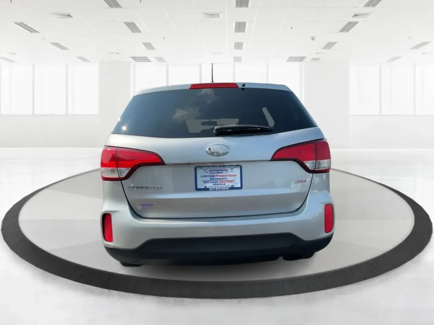 2014 Kia Sorento LX (5XYKT3A66EG) with an 2.4L I-4 gasoline direct injection engine, located at 1951 S Dayton Lakeview Rd., New Carlisle, OH, 45344, (937) 908-9800, 39.890999, -84.050255 - Discover the joy of family adventures with the 2014 Kia Sorento LX, now available at Advantage Car and Credit in New Carlisle, OH. This spacious SUV is perfect for growing families or anyone who loves weekend getaways. With a versatile interior and advanced features, the Sorento is designed for comf - Photo#3