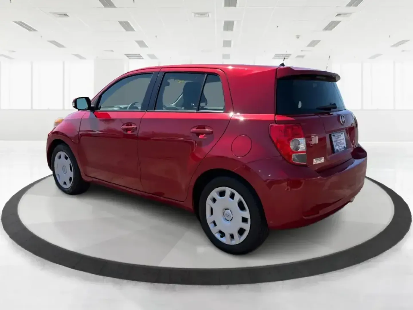 2014 Scion xD Base (JTKKUPB40E1) with an 1.8L L4 DOHC16V engine, 4-Speed Automatic transmission, located at 1230 East Main St, Xenia, OH, 45385, (937) 908-9800, 39.688026, -83.910172 - ### Discover Your Next Adventure with the 2014 Scion xD at Advantage Car and Credit!<br /> <br /> Are you ready to enhance your lifestyle with a vehicle that perfectly combines practicality and style? Whether you're commuting to work, running errands around Riverside, or planning a weekend getaway, - Photo#4