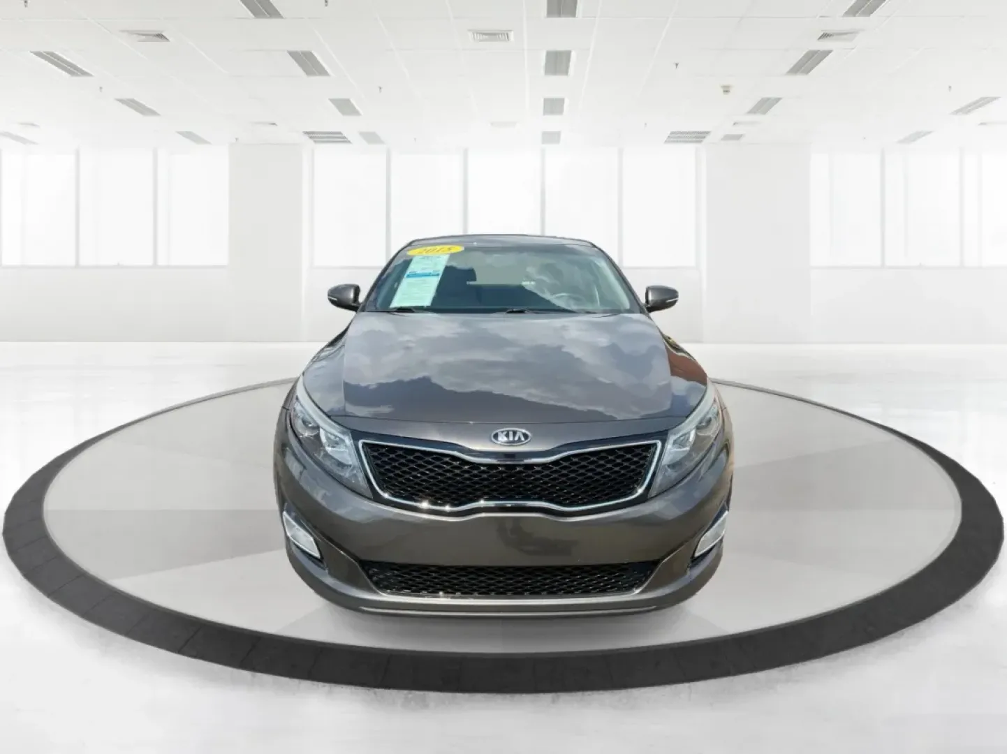 2015 Kia Optima EX (5XXGN4A70FG) with an Theta II 2.4L I-4 gasoline direct injection engine, located at 8750 N County Rd 25A, Piqua, OH, 45356, (937) 908-9800, 40.164391, -84.232513 - Embrace the open road with confidence and style in this stunning 2015 Kia Optima EX, available at Advantage Car and Credit - Piqua! Whether you're navigating daily commutes, embarking on weekend getaways, or shuttling your growing family, this sedan is designed to enhance every journey. With a sleek - Photo#7