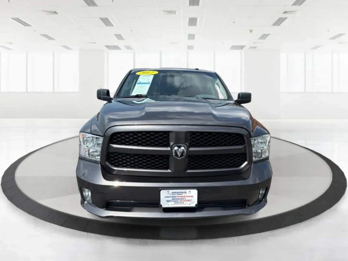 2017 Ram 1500 Express Crew Cab 4x4 5'7 Box (3C6RR7KTXHG) with an Other engine, located at 1951 S Dayton Lakeview Rd., New Carlisle, OH, 45344, (937) 908-9800, 39.890999, -84.050255 - ### Unleash Your Adventurous Spirit with the 2017 Ram 1500 at Advantage Car and Credit - Xenia!<br /> <br /> Are you ready to elevate your driving experience? Whether you're tackling the daily commute, embarking on family road trips, or conquering weekend adventures, the 2017 Ram 1500 Express Crew C - Photo#7