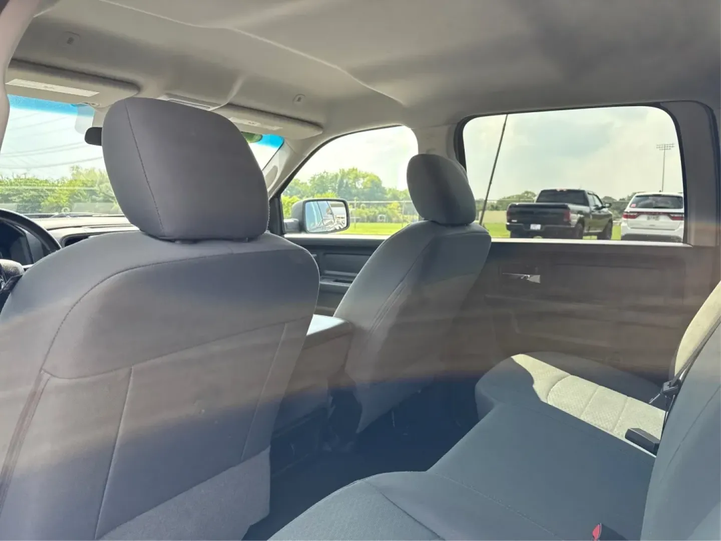 2017 Ram 1500 Express Crew Cab 4x4 5'7 Box (3C6RR7KTXHG) with an Other engine, located at 1951 S Dayton Lakeview Rd., New Carlisle, OH, 45344, (937) 908-9800, 39.890999, -84.050255 - ### Unleash Your Adventurous Spirit with the 2017 Ram 1500 at Advantage Car and Credit - Xenia!<br /> <br /> Are you ready to elevate your driving experience? Whether you're tackling the daily commute, embarking on family road trips, or conquering weekend adventures, the 2017 Ram 1500 Express Crew C - Photo#10