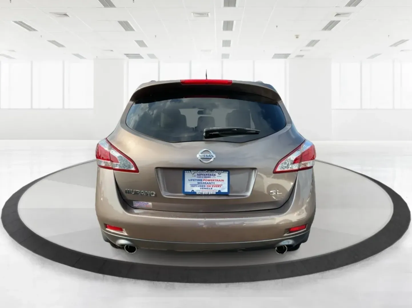 2013 Nissan Murano SL (JN8AZ1MU0DW) with an 3.5L V-6 DOHC engine, located at 4508 South Dixie Dr, Moraine, OH, 45439, (937) 908-9800, 39.689976, -84.218452 - Experience the perfect blend of comfort and versatility with the 2013 Nissan Murano SL, an ideal choice for growing families, outdoor enthusiasts, or anyone seeking a reliable vehicle for daily commutes. At Advantage Car and Credit - Moraine, located at 4508 South Dixie Dr, Moraine, OH 45439, we und - Photo#3