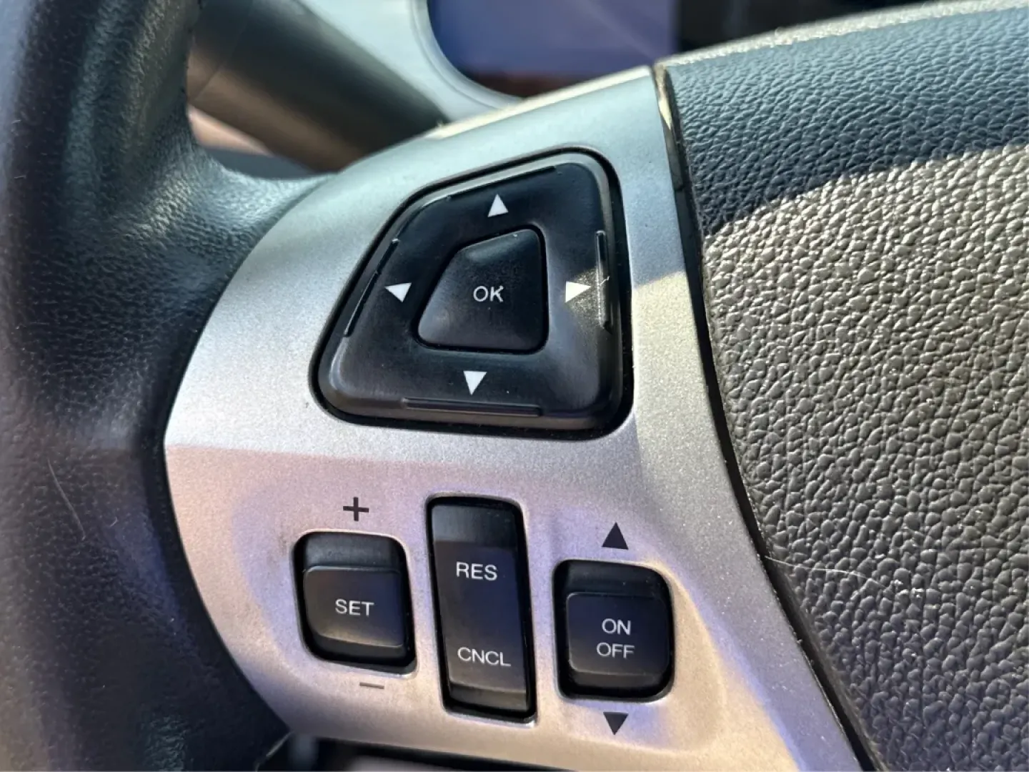 2013 Ford Taurus SEL (1FAHP2E87DG) with an EcoBoost 2L I-4 gasoline direct injection engine, located at 1099 N County Rd 25A , Troy, OH, 45373, (937) 908-9800, 40.057079, -84.212883 - ### Discover Your Next Adventure with the 2013 Ford Taurus SEL from Advantage Car and Credit!<br /> <br /> Are you seeking a reliable and stylish sedan for your daily commute, family road trips, or weekend adventures? Look no further! The 2013 Ford Taurus SEL, available at Advantage Car and Credit i - Photo#16