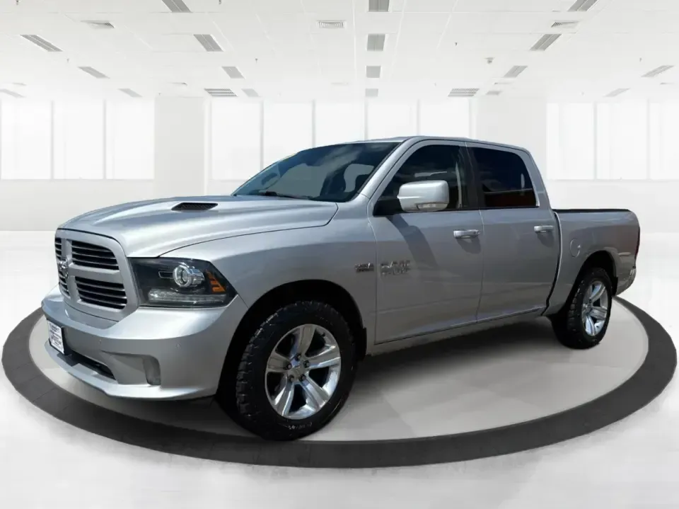 2016 Ram 1500 Sport Crew Cab SWB 4WD (1C6RR7MT4GS) with an 5.7L V8 OHV 16V engine, 6A transmission, located at 880 E. National Road, Vandalia, OH, 45377, (937) 908-9800, 39.891918, -84.183594 - Need a truck that can handle weekday work, weekend towing, and spur-of-the-moment road trips without feeling like a chore to drive? This **2016 Ram 1500 Sport Crew Cab SWB 4WD** is built for the Vandalia lifestyle-whether you're hauling gear up **I75**, running errands along **E. National Road**, or - Photo#8