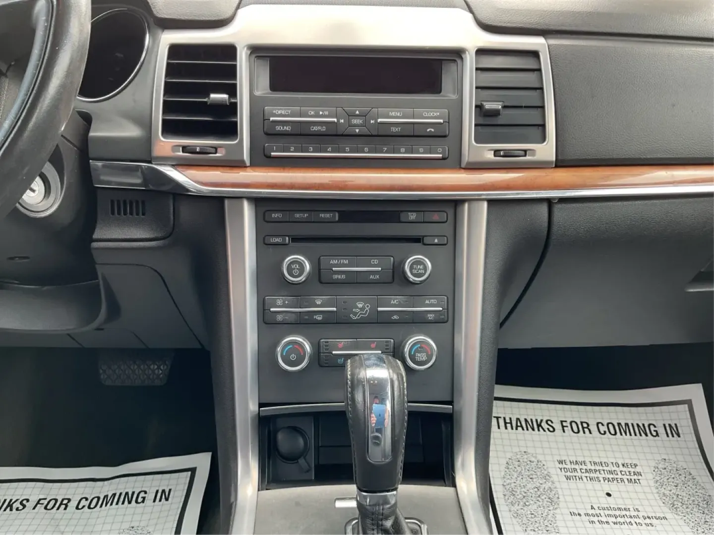 2011 Lincoln MKZ Base (3LNHL2GC8BR) with an Other engine, located at 1099 N County Rd 25A , Troy, OH, 45373, (937) 908-9800, 40.057079, -84.212883 - **Experience Luxury and Reliability with the 2011 Lincoln MKZ at Advantage Car and Credit**<br /> <br /> Are you in the market for a vehicle that combines sophistication with practicality? Look no further than the 2011 Lincoln MKZ available at Advantage Car and Credit in Fairborn, OH. This stunning - Photo#13