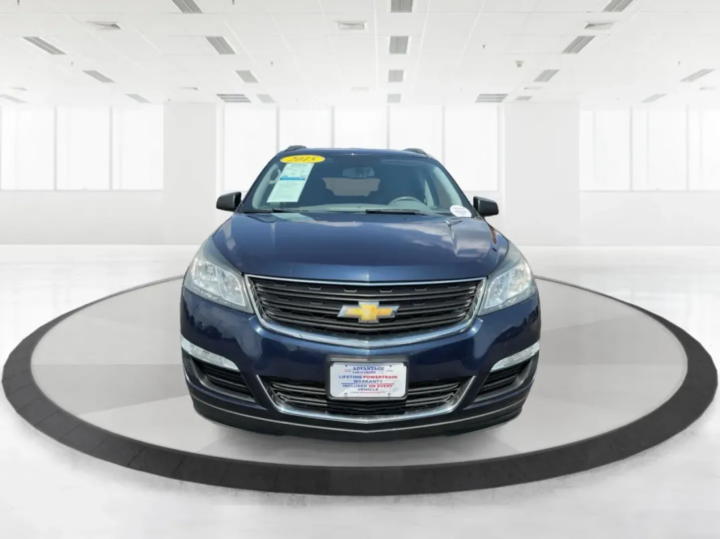 2015 Chevrolet Traverse LS (1GNKVFED9FJ) with an 3.6L V-6 gasoline direct injection engine, located at 4508 South Dixie Dr, Moraine, OH, 45439, (937) 908-9800, 39.689976, -84.218452 - **Adventure Awaits with the 2015 Chevrolet Traverse LS Perfect for Growing Families and Weekend Getaways!**<br /> <br /> Are you ready to elevate your family outings or weekend adventures? Look no further than the 2015 Chevrolet Traverse LS, a spacious and versatile SUV designed to meet the demands - Photo#5