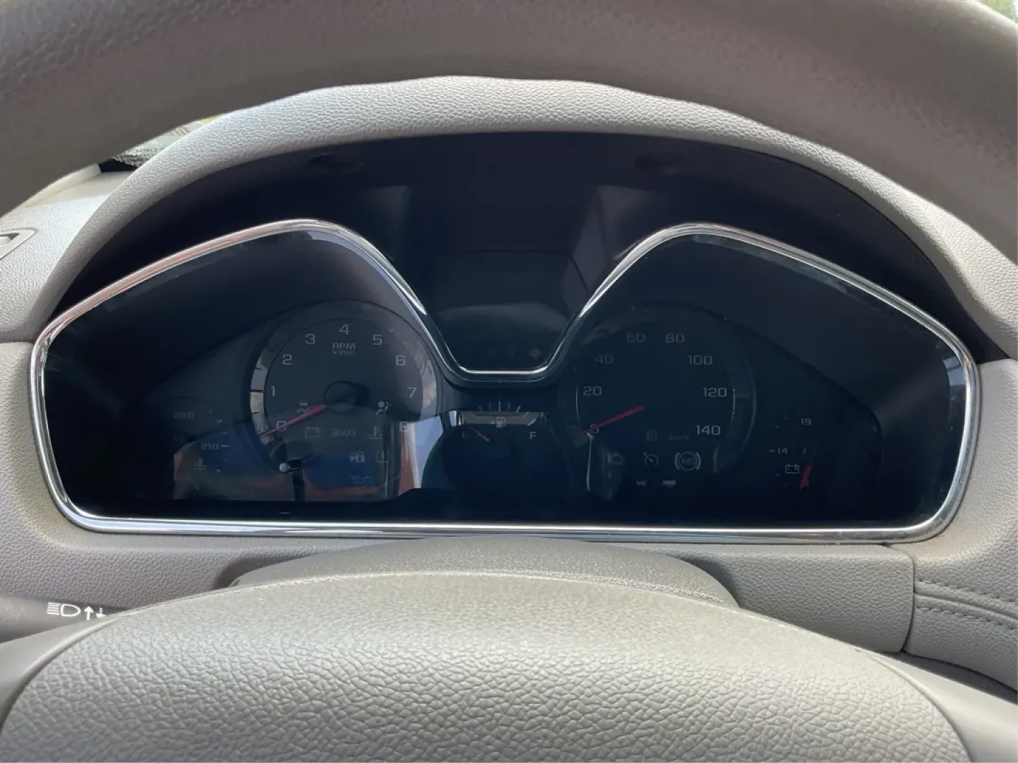 2015 Chevrolet Traverse LS (1GNKVFED9FJ) with an 3.6L V-6 gasoline direct injection engine, located at 4508 South Dixie Dr, Moraine, OH, 45439, (937) 908-9800, 39.689976, -84.218452 - **Adventure Awaits with the 2015 Chevrolet Traverse LS Perfect for Growing Families and Weekend Getaways!**<br /> <br /> Are you ready to elevate your family outings or weekend adventures? Look no further than the 2015 Chevrolet Traverse LS, a spacious and versatile SUV designed to meet the demands - Photo#14