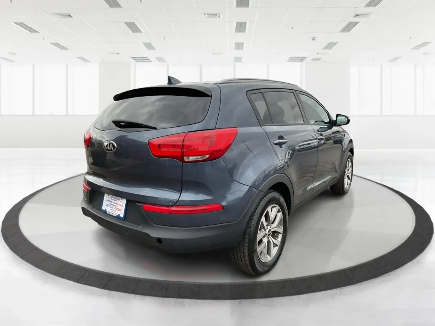 2014 Kia Sportage LX (KNDPBCAC3E7) with an 2.4L I-4 gasoline direct injection engine, located at 8750 N County Rd 25A, Piqua, OH, 45356, (937) 908-9800, 40.164391, -84.232513 - **Adventure Awaits: Explore the 2014 Kia Sportage LX at Advantage Car and Credit!**<br /> <br /> Are you ready to embrace the open road and create unforgettable memories? The 2014 Kia Sportage LX is your ticket to adventure, perfect for weekend getaways, family trips, or daily commuting around Fairb - Photo#2