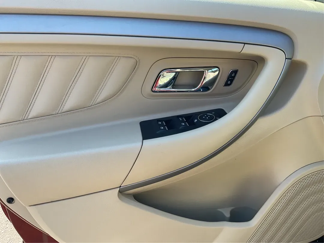 2014 Ford Taurus SE (1FAHP2D89EG) with an 3.5L V6 DOHC 24V engine, 6-Speed Automatic transmission, located at 1184 Kauffman Ave, Fairborn, OH, 45324, (937) 908-9800, 39.807072, -84.030914 - **Experience the Perfect Blend of Comfort and Reliability with the 2014 Ford Taurus SE**<br /> <br /> Looking for a reliable sedan that suits your daily commute while also being perfect for family road trips? The 2014 Ford Taurus SE is designed to meet the needs of diverse lifestyles, making it a fa - Photo#19