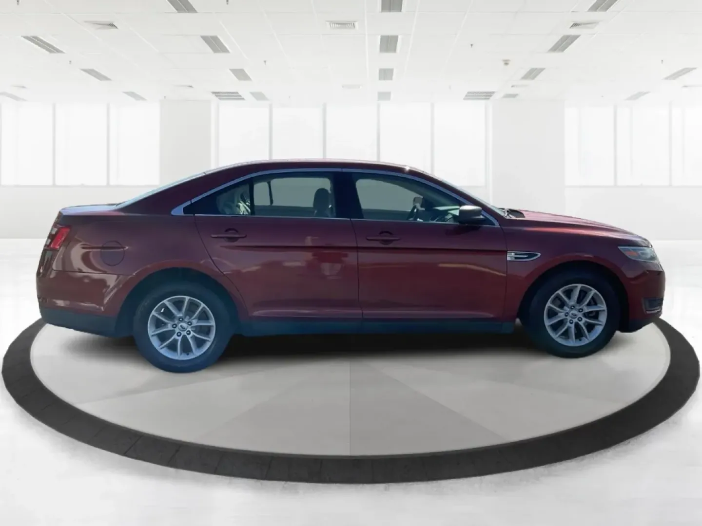 2014 Ford Taurus SE (1FAHP2D89EG) with an Other engine, located at 4508 South Dixie Dr, Moraine, OH, 45439, (937) 908-9800, 39.689976, -84.218452 - **Experience the Perfect Blend of Comfort and Reliability with the 2014 Ford Taurus SE**<br /> <br /> Looking for a reliable sedan that suits your daily commute while also being perfect for family road trips? The 2014 Ford Taurus SE is designed to meet the needs of diverse lifestyles, making it a fa - Photo#1