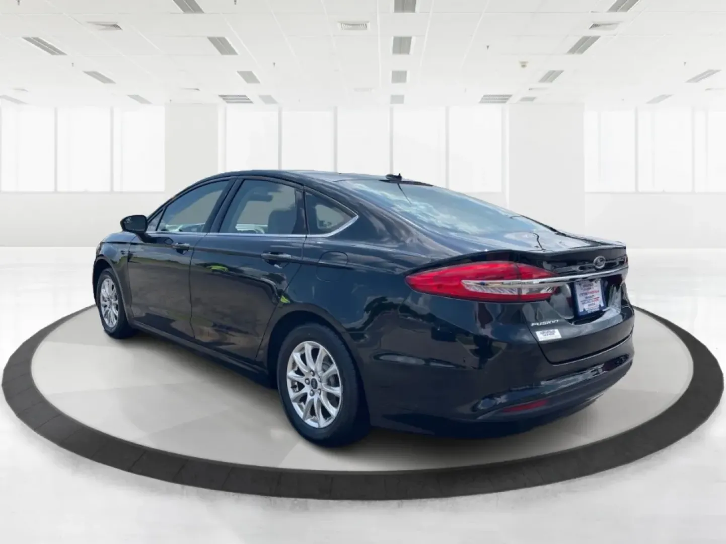 2017 Ford Fusion S (3FA6P0G77HR) with an Duratec 2.5L I-4 DOHC engine, located at 4508 South Dixie Dr, Moraine, OH, 45439, (937) 908-9800, 39.689976, -84.218452 - **Discover the Perfect Blend of Style and Substance with the 2017 Ford Fusion at Advantage Car and Credit!**<br /> <br /> Are you ready to elevate your daily commute or embark on weekend adventures without breaking the bank? Look no further! At Advantage Car and Credit, located at 1184 Kauffman Ave, - Photo#4