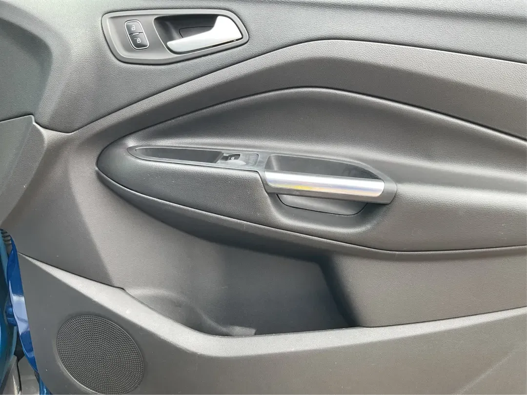 2017 Ford Escape SE (1FMCU9GD3HU) with an Other engine, located at 1099 N County Rd 25A , Troy, OH, 45373, (937) 908-9800, 40.057079, -84.212883 - Are you searching for a reliable and stylish SUV that fits seamlessly into your busy lifestyle? Look no further than this stunning 2017 Ford Escape SE, available now at Advantage Car and Credit in Fairborn, OH. With its robust features and comfortable design, this vehicle is perfect for growing fami - Photo#20