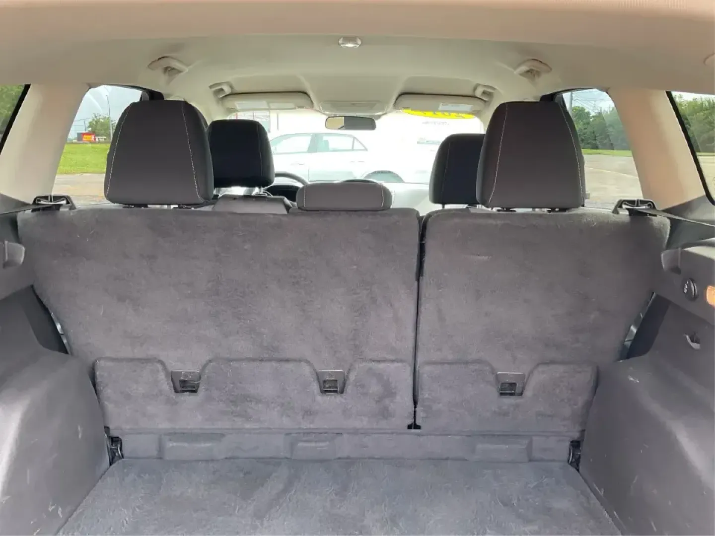 2017 Ford Escape (1FMCU9GD3HU) with an Other engine, located at 401 Woodman Dr, Riverside, OH, 45431, (937) 908-9800, 39.760899, -84.123421 - Are you searching for a reliable and stylish SUV that fits seamlessly into your busy lifestyle? Look no further than this stunning 2017 Ford Escape SE, available now at Advantage Car and Credit in Fairborn, OH. With its robust features and comfortable design, this vehicle is perfect for growing fami - Photo#12