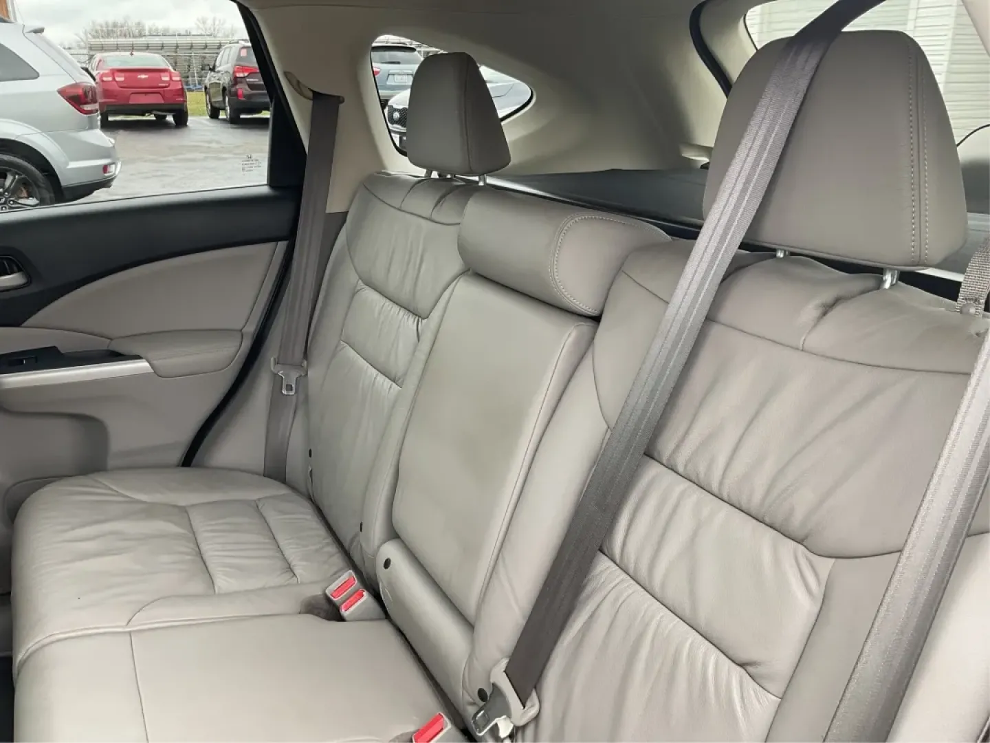 2012 Honda CR-V EX-L 4WD 5-Speed AT (2HKRM3H75CH) with an Other engine, located at 401 Woodman Dr, Riverside, OH, 45431, (937) 908-9800, 39.760899, -84.123421 - Are you ready to elevate your adventures and daily commutes with a reliable vehicle? The 2012 Honda CR-V EX-L is perfect for individuals and families alike, offering a comfortable ride with ample space and versatile features. Whether you're navigating the bustling streets of Fairborn, OH, or heading - Photo#10