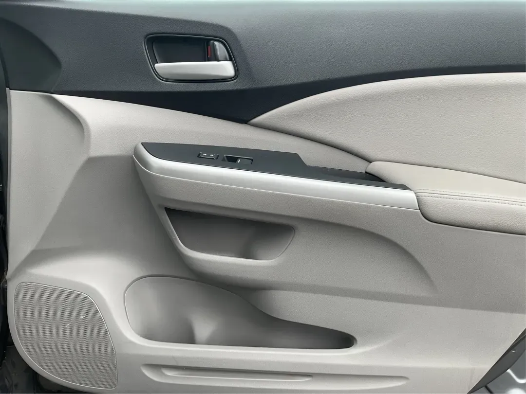 2012 Honda CR-V EX-L 4WD 5-Speed AT (2HKRM3H75CH) with an Other engine, located at 401 Woodman Dr, Riverside, OH, 45431, (937) 908-9800, 39.760899, -84.123421 - Are you ready to elevate your adventures and daily commutes with a reliable vehicle? The 2012 Honda CR-V EX-L is perfect for individuals and families alike, offering a comfortable ride with ample space and versatile features. Whether you're navigating the bustling streets of Fairborn, OH, or heading - Photo#18