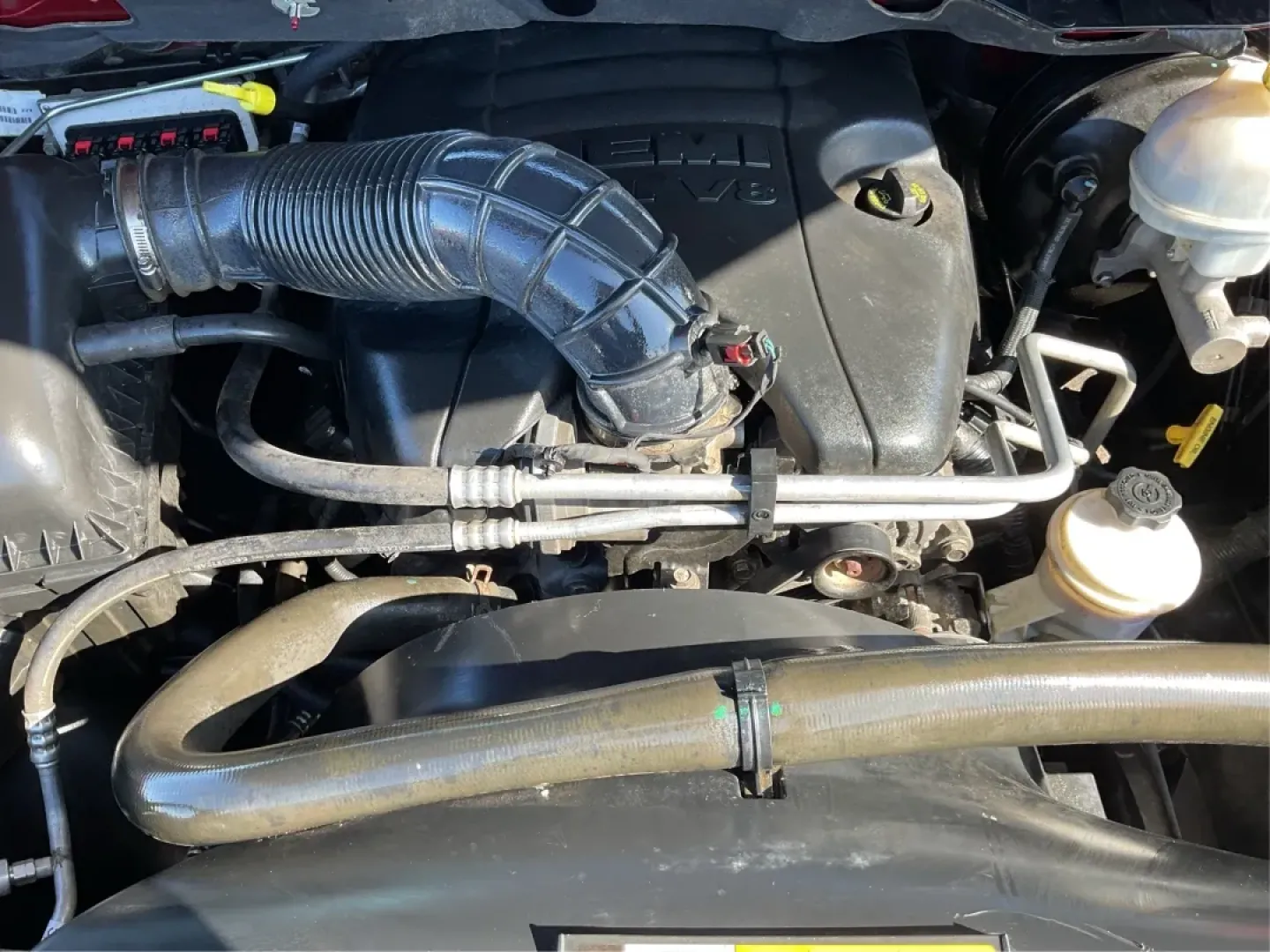 2012 Ram 1500 SLT (1C6RD7GT9CS) with an HEMI 5.7L V-8 variable valve control engine, located at 1184 Kauffman Ave, Fairborn, OH, 45324, (937) 908-9800, 39.807072, -84.030914 - **Unleash Adventure with the 2012 Ram 1500 SLT Your Next Truck Awaits!**<br /> <br /> Are you ready to elevate your weekend adventures or tackle your daily commute with confidence? Look no further than the 2012 Ram 1500 SLT, a robust and stylish pickup truck designed to meet the needs of families, - Photo#11