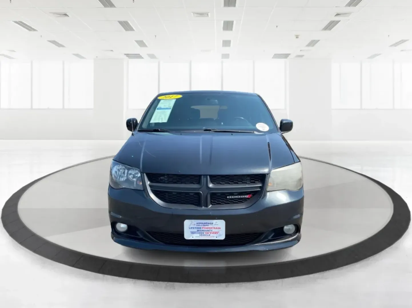 2017 Dodge Grand Caravan GT (2C4RDGEG9HR) with an 3.6L V6 DOHC 24V engine, 6-Speed Automatic transmission, located at 1951 S Dayton Lakeview Rd., New Carlisle, OH, 45344, (937) 908-9800, 39.890999, -84.050255 - **Discover Your Family's Adventure with the 2017 Dodge Grand Caravan GT at Advantage Car and Credit!**<br /> <br /> Are you ready to elevate your family's travel experience? The 2017 Dodge Grand Caravan GT is not just a vehicle; it's a lifestyle solution designed for families who love to explore, en - Photo#7