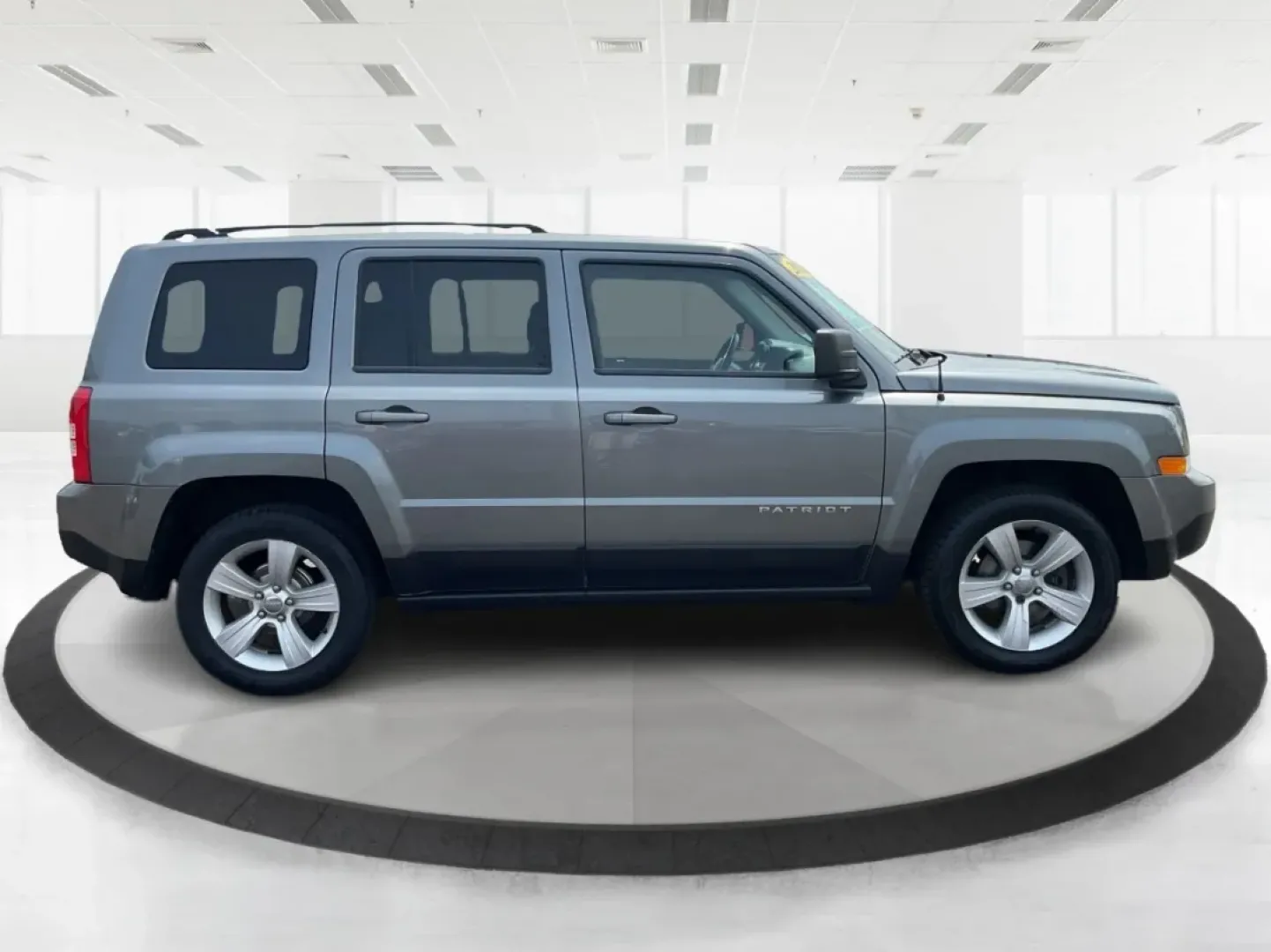 2013 Jeep Patriot Latitude (1C4NJPFA8DD) with an Other engine, located at 1951 S Dayton Lakeview Rd., New Carlisle, OH, 45344, (937) 908-9800, 39.890999, -84.050255 - Ready to elevate your adventures? Meet the 2013 Jeep Patriot Latitude, a versatile SUV that perfectly balances rugged capability with everyday comfort. Whether you're navigating the bustling streets of Fairborn, OH, or heading out for a weekend getaway to the scenic parks nearby, this vehicle is des - Photo#1