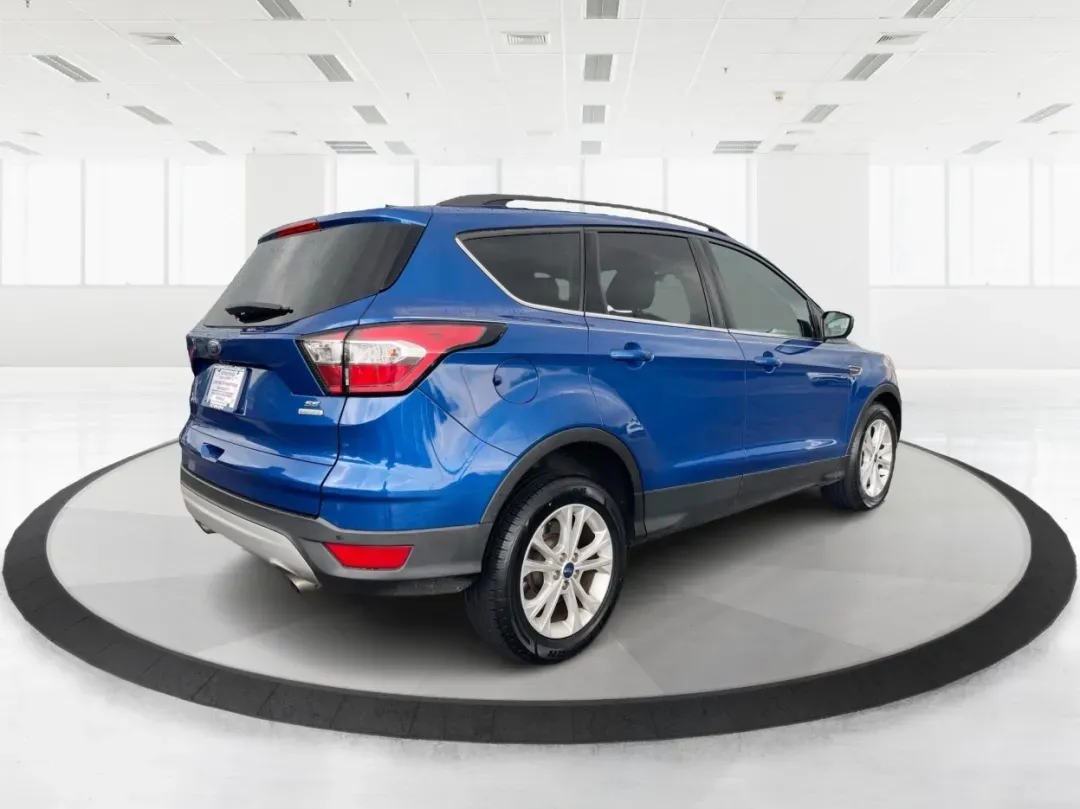 2017 Ford Escape SE (1FMCU0GD5HU) with an Other engine, located at 1184 Kauffman Ave, Fairborn, OH, 45324, (937) 908-9800, 39.807072, -84.030914 - 2017 Ford Escape SE - Photo#2