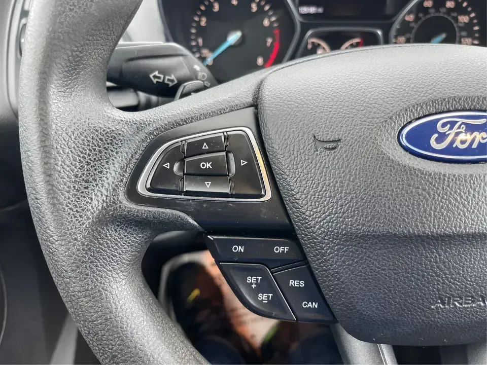 2017 Ford Escape SE (1FMCU0GD5HU) with an 1.5L L4 DOHC 16V engine, 6A transmission, located at 1184 Kauffman Ave, Fairborn, OH, 45324, (937) 908-9800, 39.807072, -84.030914 - **Adventure Awaits in This 2017 Ford Escape SE Perfect for Your Ohio Lifestyle!**<br /> <br /> Are you ready to embrace the open road? Whether you're commuting to work, taking the kids to soccer practice, or planning a weekend getaway to nearby attractions like the National Museum of the U.S. Air F - Photo#16