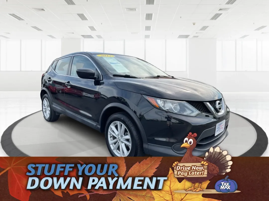 photo of 2017 Nissan Rogue S