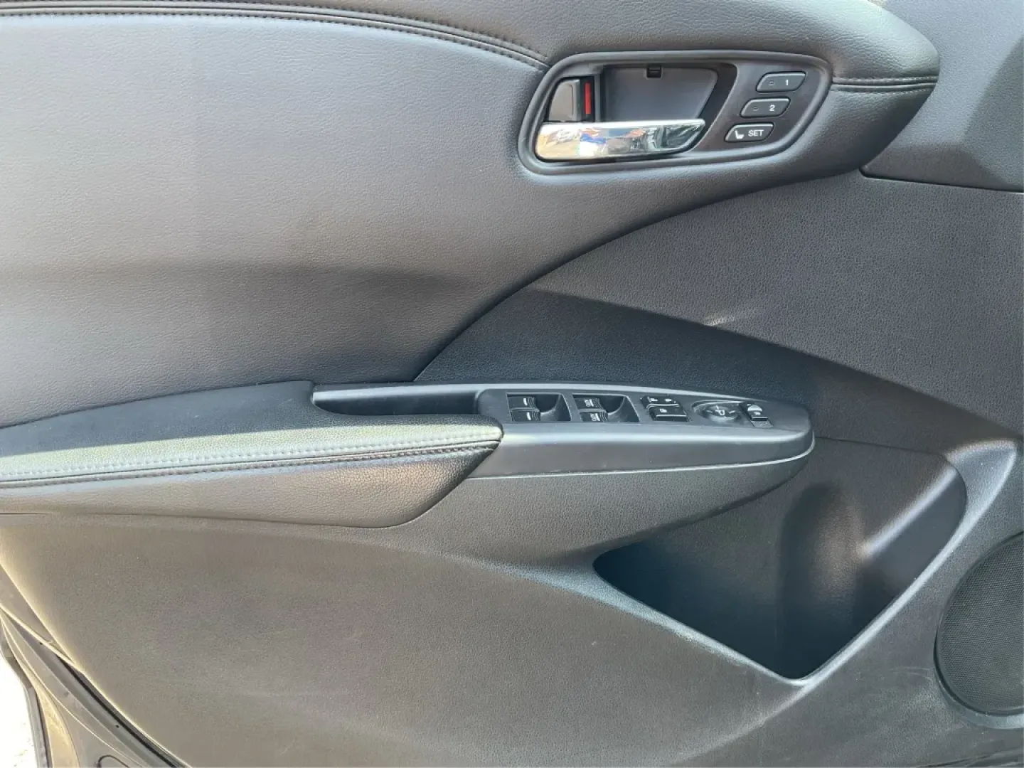 2014 Acura RDX Base (5J8TB4H33EL) with an Other engine, located at 880 E. National Road, Vandalia, OH, 45377, (937) 908-9800, 39.891918, -84.183594 - **Elevate Your Journey with the 2014 Acura RDX: Perfect for Every Adventure in Fairborn, OH**<br /> <br /> Are you on the hunt for a versatile vehicle that can seamlessly blend into your active lifestyle? Whether you're commuting to work, running errands around Fairborn, or planning a weekend getawa - Photo#18
