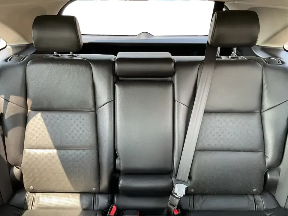 2014 Acura RDX Base (5J8TB4H33EL) with an 2.3L L4 DOHC 16V engine, 6-Speed Automatic transmission, located at 1099 N County Rd 25A , Troy, OH, 45373, (937) 908-9800, 40.057079, -84.212883 - **Elevate Your Journey with the 2014 Acura RDX: Perfect for Every Adventure in Fairborn, OH**<br /> <br /> Are you on the hunt for a versatile vehicle that can seamlessly blend into your active lifestyle? Whether you're commuting to work, running errands around Fairborn, or planning a weekend getawa - Photo#14