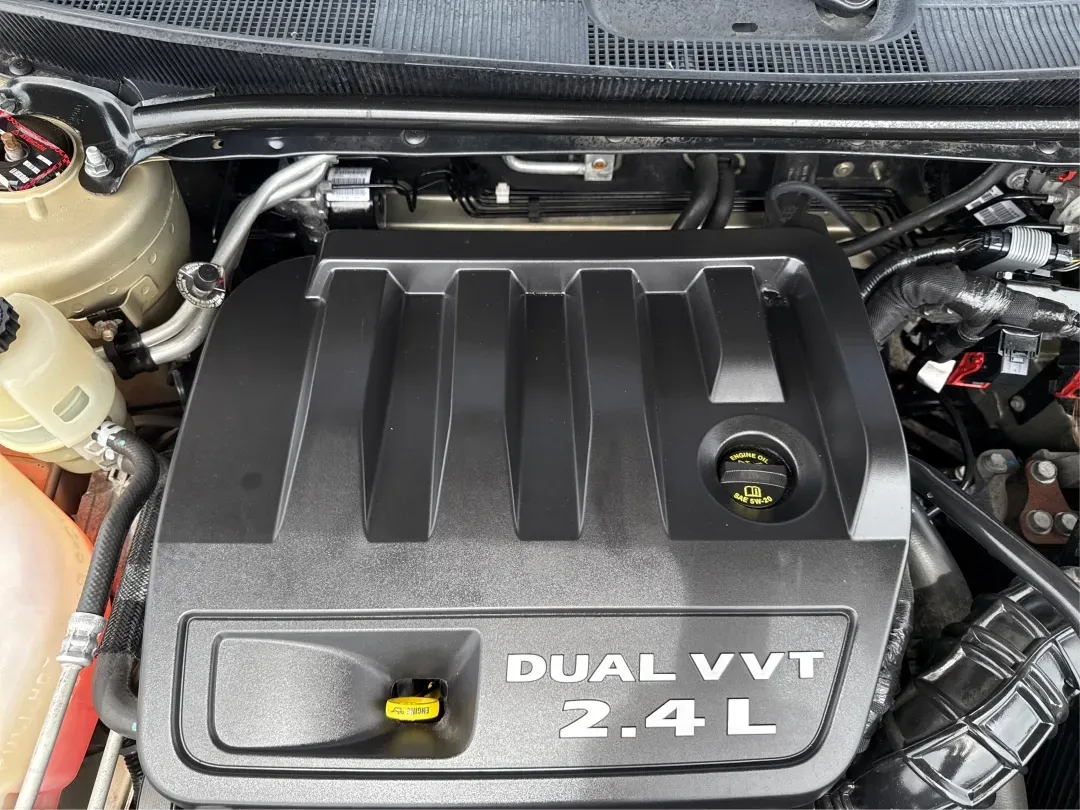 2011 Chrysler 200 Limited (1C3BC2FB0BN) with an Other engine, located at 1184 Kauffman Ave, Fairborn, OH, 45324, (937) 908-9800, 39.807072, -84.030914 - ### Elevate Your Daily Commute with the 2011 Chrysler 200 Limited<br /> <br /> Are you searching for a reliable sedan that combines style, comfort, and modern features? Look no further than the 2011 Chrysler 200 Limited, available now at Advantage Car and Credit in New Carlisle, OH. This vehicle is - Photo#11