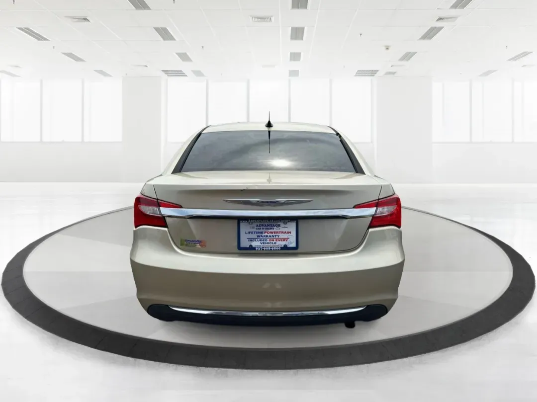 2011 Chrysler 200 Limited (1C3BC2FB0BN) with an Other engine, located at 4508 South Dixie Dr, Moraine, OH, 45439, (937) 908-9800, 39.689976, -84.218452 - ### Elevate Your Daily Commute with the 2011 Chrysler 200 Limited<br /> <br /> Are you searching for a reliable sedan that combines style, comfort, and modern features? Look no further than the 2011 Chrysler 200 Limited, available now at Advantage Car and Credit in New Carlisle, OH. This vehicle is - Photo#3